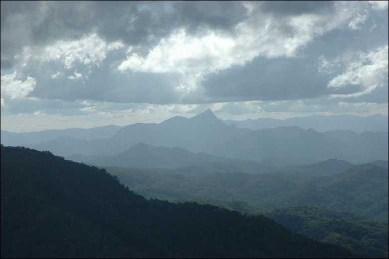 Mt_Warning_from_Main_Arm.jpg